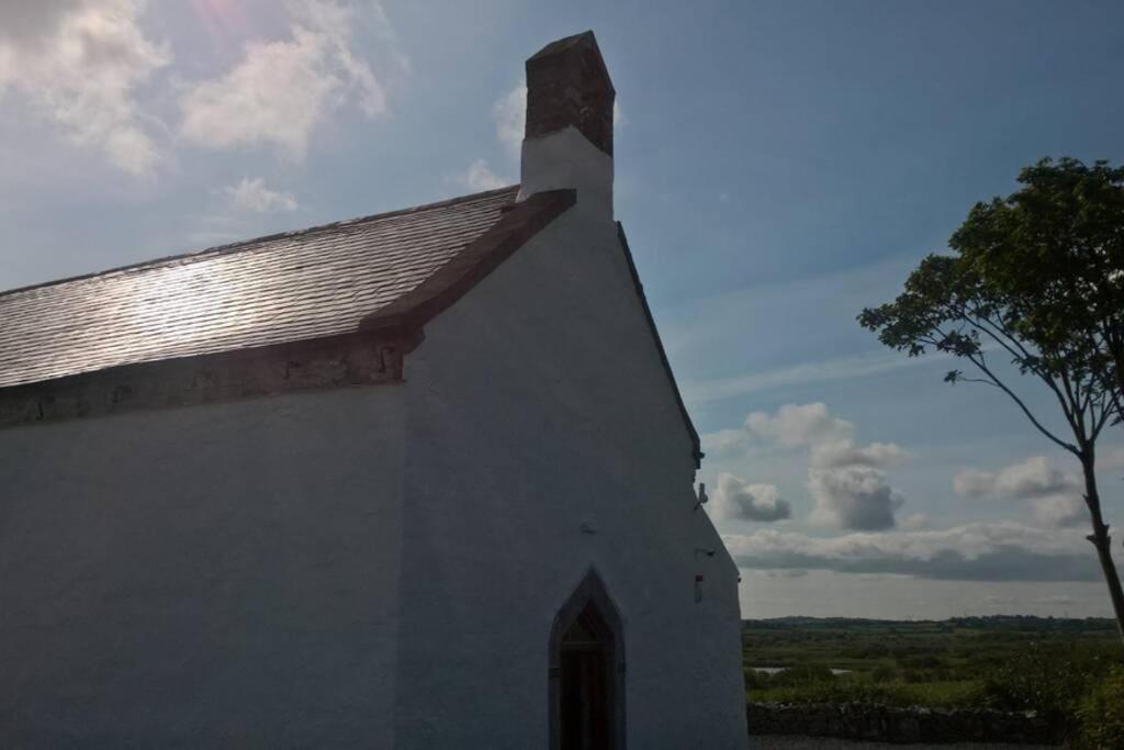 The Burren Art Gallery Built In 1798 Villa Tubber Buitenkant foto